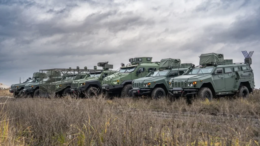Броньовані машини «Української бронетехніки» для ЗСУ на полі