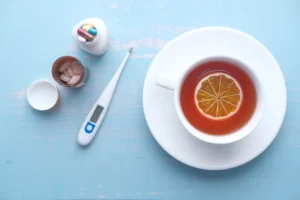 chy-mozhna-pyty-hariachyi-chai-pry-temperaturi-shcho-radiat-likari-4a6f