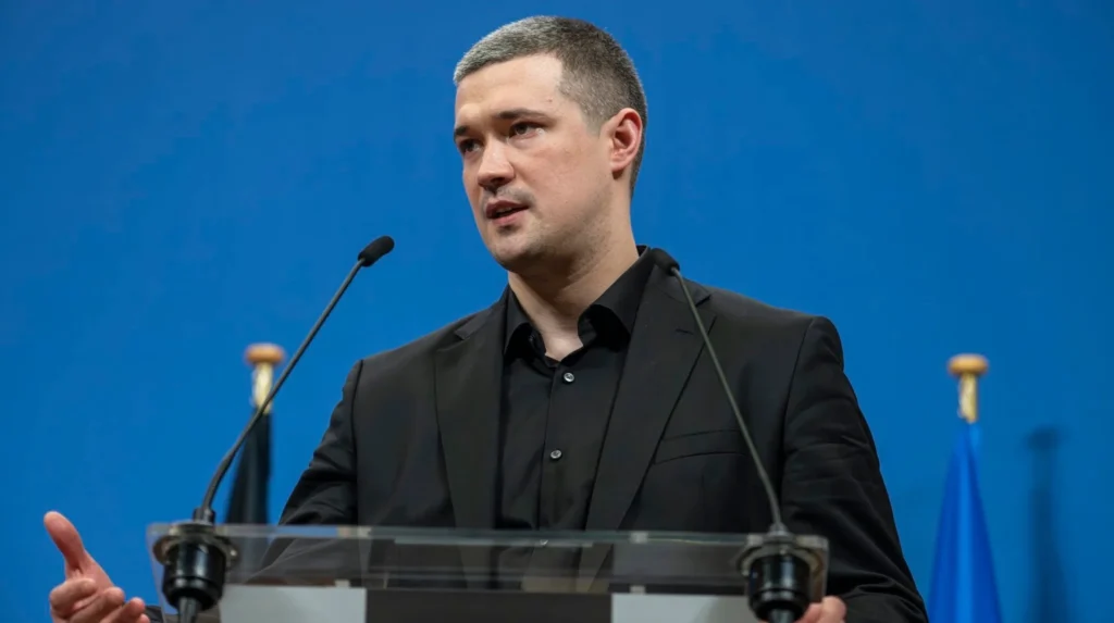 Михаил Федоров выступает об ошибке на посту министра обороны