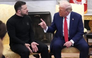 Зеленський і Трамп обговорюють мирний план, від якого відмовляється Київ