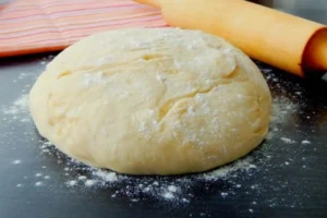 nizhne-tisto-na-chebureky-iak-pryhotuvaty-nizhne-ta-elastychne-tisto-7058