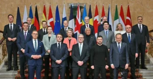 Лідери 35 країн Коаліції охочих на саміті в Парижі за участю Зеленського