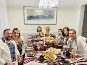 sviata-vecheria-tradytsii-shcho-ziednuiut-pokolinnia-za-odnym-stolom-e82e
