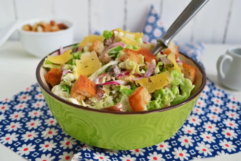 iak-pryhotuvaty-smachnyi-salat-z-pekinskoi-kapusty-try-retsepty-8695